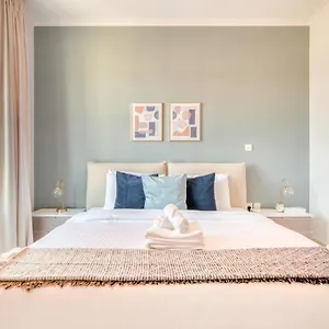 https://burj-residence-downtown-dubai-mint-stay.sharjah-hotels.com