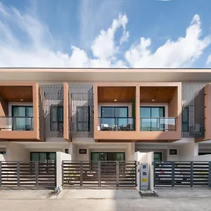 https://chao-wilai-residence-i-naiyang-beach-i-hkt-airport.khao-lakhotels.com