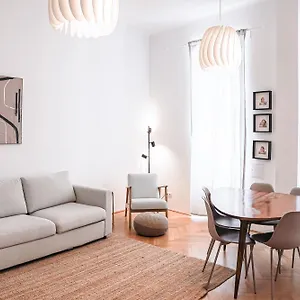 https://heymi-apartments-zentagasse.vienna-besthotels.com